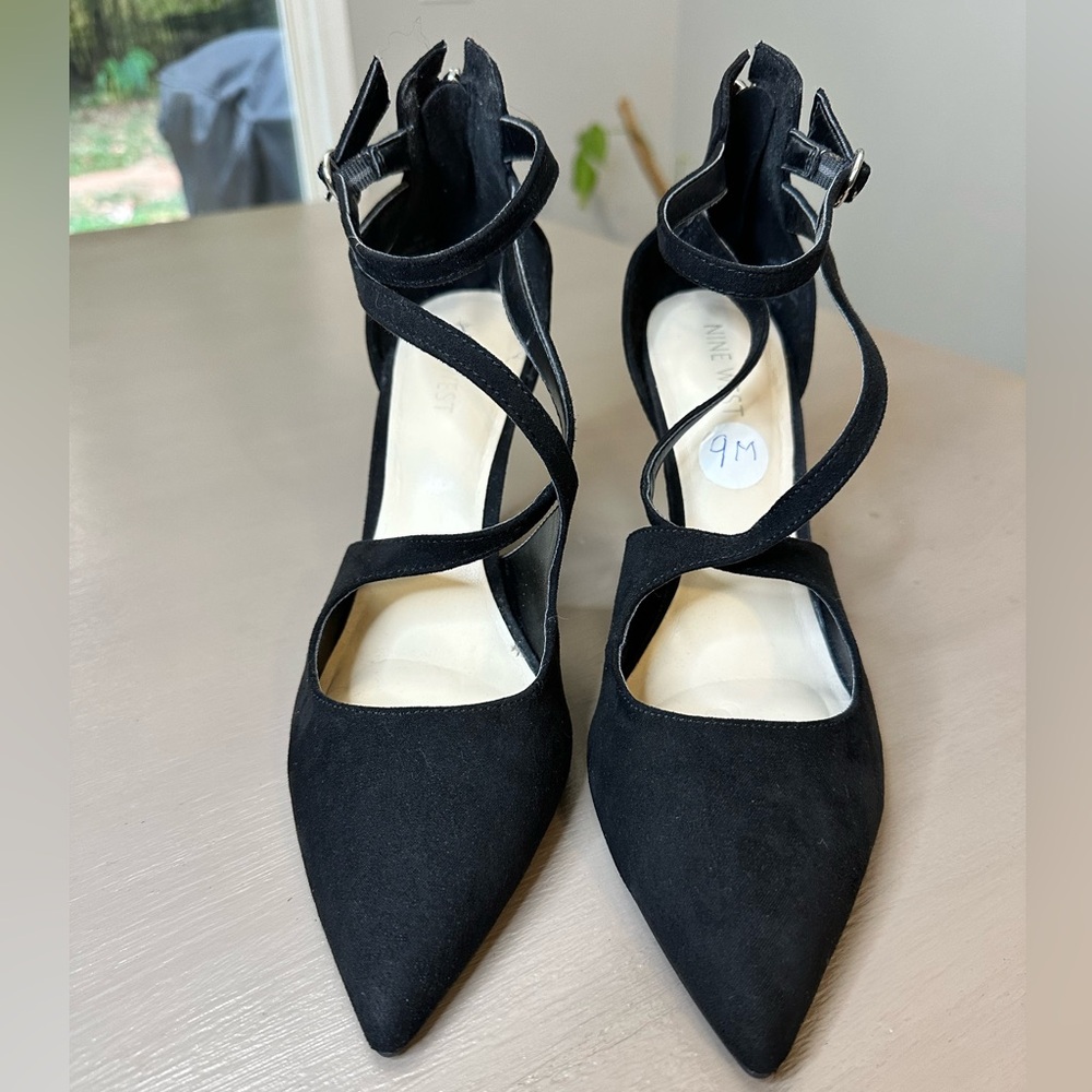 Nine West Women’s Black Elilah Strappy Heels Fax Suede Size 9